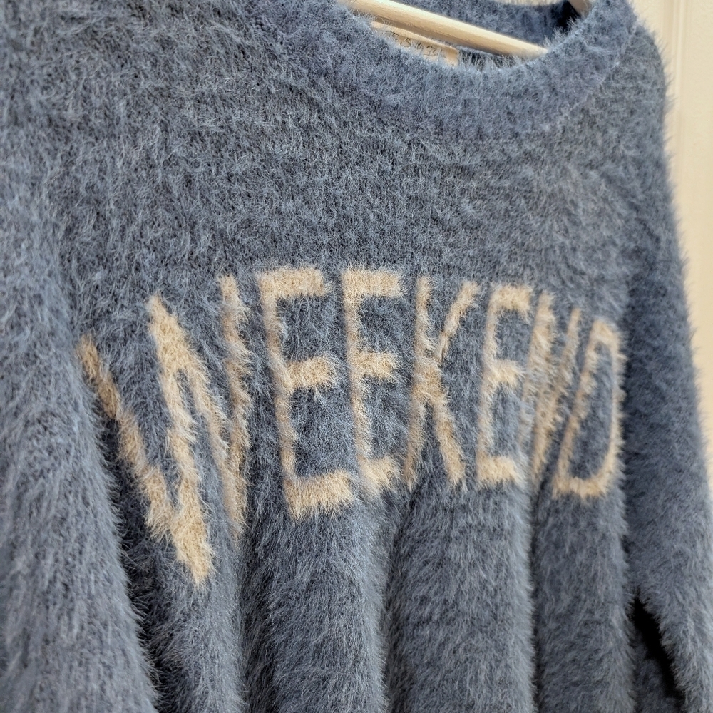 The Salty Babe 'Weekend' Eyelash Sweater - Picture 3 of 5